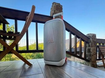 Prenájom JBL Partybox 320 White