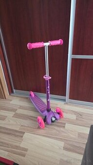 predam kolobezku Playtive