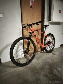 Karbónový Cannondale F-Si  r. 2023 (velk. L)