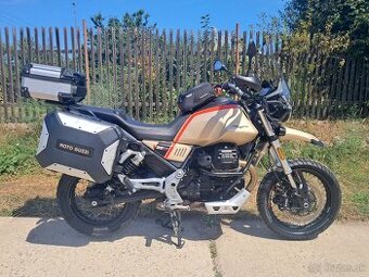Moto Guzzi V 85 TT Travel abs