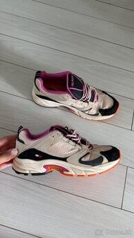Tenisky Tommy Hilfiger