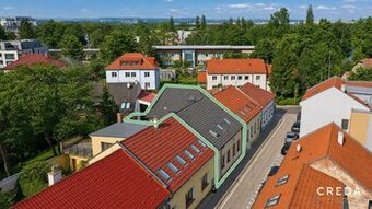 CREDA | predaj zrekonštruovaný rodinný dom s dvoma bytovými 