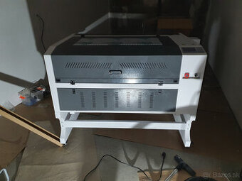 100w, 900x600mm laserová gravírka, ruida