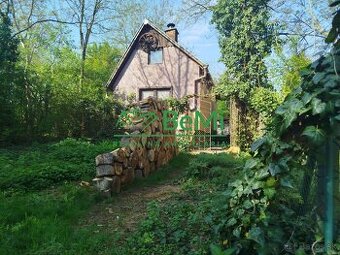 023-13-PAMA Viničný domček s pozemkom tiché miesto pri obci