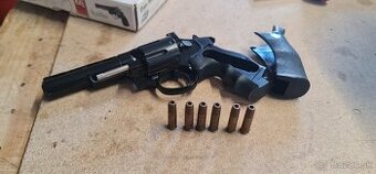 Dan Wesson 4