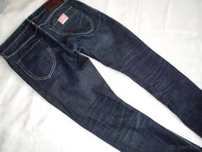Superdry pánske riflové nohavice L 34/34