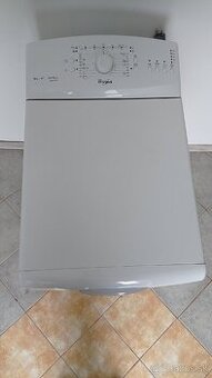 Predám pračku značky Whirlpool