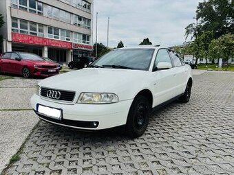 Audi A4 1.6 74kw, Nova STK, klima, šiber