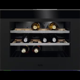 Vinotéka - AEG KWK884520T - NOVA s PLNOU ZARUKOU 2ROKY