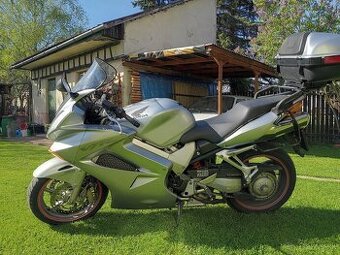 Honda VFR 800