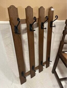 Vesiak, drevo, kov, v 100 cm, s 69 cm, bazar