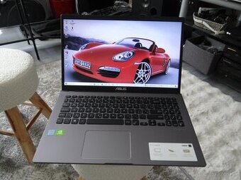 15.6" ASUS ROG/Core I7/12GB RAM/128SSD a 1TB HDD/ 4GB Nvidi