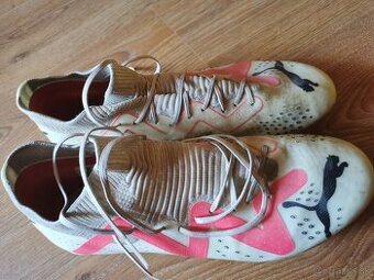 Predám chlapčenské kopačky zn. Puma velkost 39