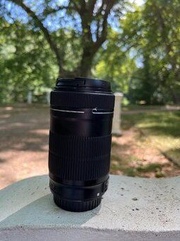 Canon EF-S 55-250mm f/4-5.6 IS STM + Sirokouhlý objektiv 10-