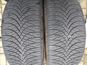 235/45 R18