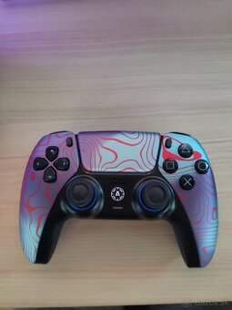 PS5 ovládač Aim
