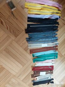 Zipsy - nové, nepoužívané