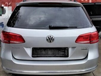 Volkswagen Passat B7 2.0 TDi 2013 VARIANT predám PIATE DVER