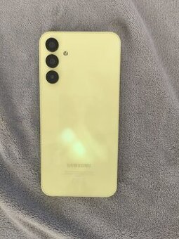 Samsung Galaxy A15 4 GB/128 GB v zaruke