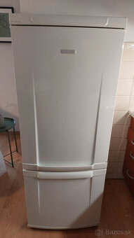 chladnička s mrazničkou