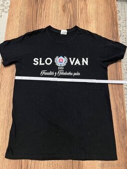 Predám pánske tričko ŠK Slovan, super stav. Rozmery na foto.