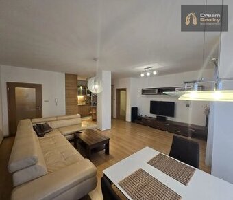 Prenájom priestranného 3-izbového bytu v Žiline