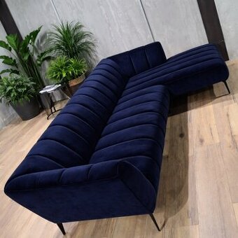 Zamatova tmavomodra sedacka ZOJA