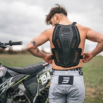 shot certifikovaný ľahký chránič taľa nastaviteľná veľkosť