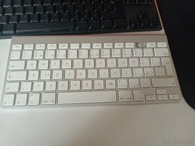 Apple klávesnica A1314