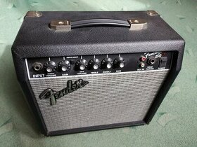 Fender Frontman 15 G - 1