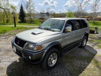 Pajero sport 2,5td 73kw