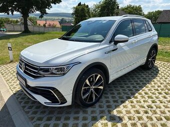 VW Tiguan R-line 4M 2.0 TDI 200HP SR