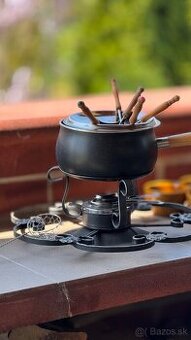 16 dielna súprava na mäsové Fondue