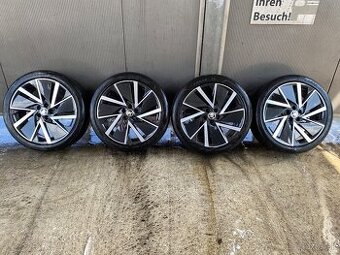 Original Skoda Scala disky 5x100 R18