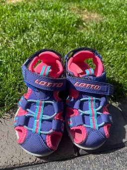 Teniskové sandals