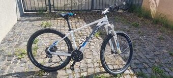 Predam bicykel CUBE AIM HPA