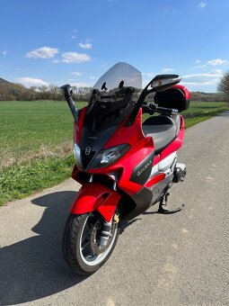 Gilera Nexus 500ie skuter/maxi/skuter Nova STK