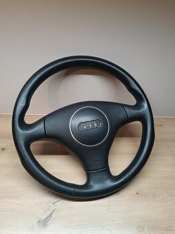 Kožený volant třiramenný na AUDI A4/ A3