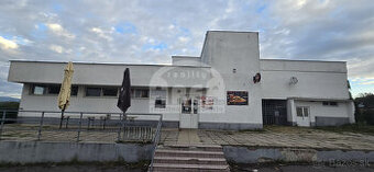 Obchodné centrum v obci Trhovište