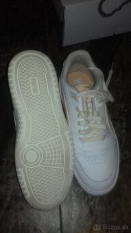 Sneaker PUMA Velk.39 NOVÉ
