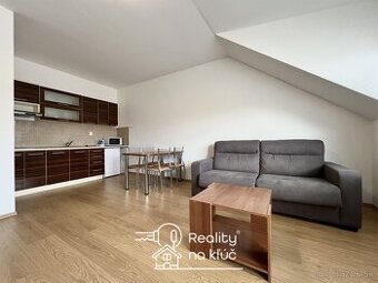 Na predaj dva zariadené 2-izbové apartmánové byty s balkónom