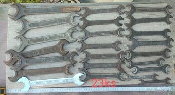 Staré Tona kľúče 23ks 75€ LEN SPOLU