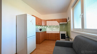 Predaj, 1-izbový byt 32 m² + parkovacie miesto, Šelpice, Trn