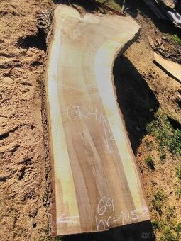 Predám rôzne vzduchosuché orechové, jaseňové, agátové, fošne