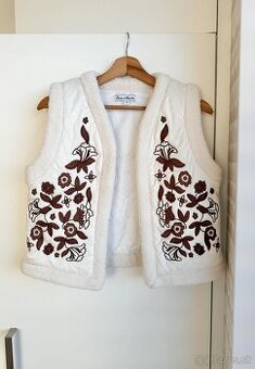 Tartine Et Chocolat dievčenská ľudová vesta 14rokov