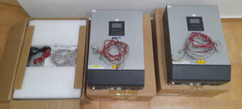 3x měnič EASUN SML-5K (2 vadné)