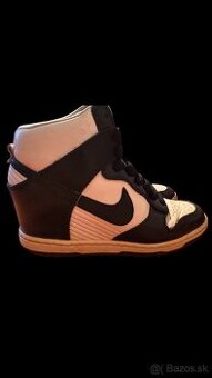 Nike Y2K wedge sneakers na podpätku | 2000s vintage