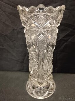 BOHEMIA CRYSTAL, KRÁSNE ZDOBENÁ, KRYŠTÁĽOVÁ VÁZA, TOP 16,3cm