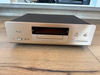 Accuphase DP-77, CD player