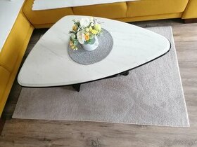 Stôl koberec - 1